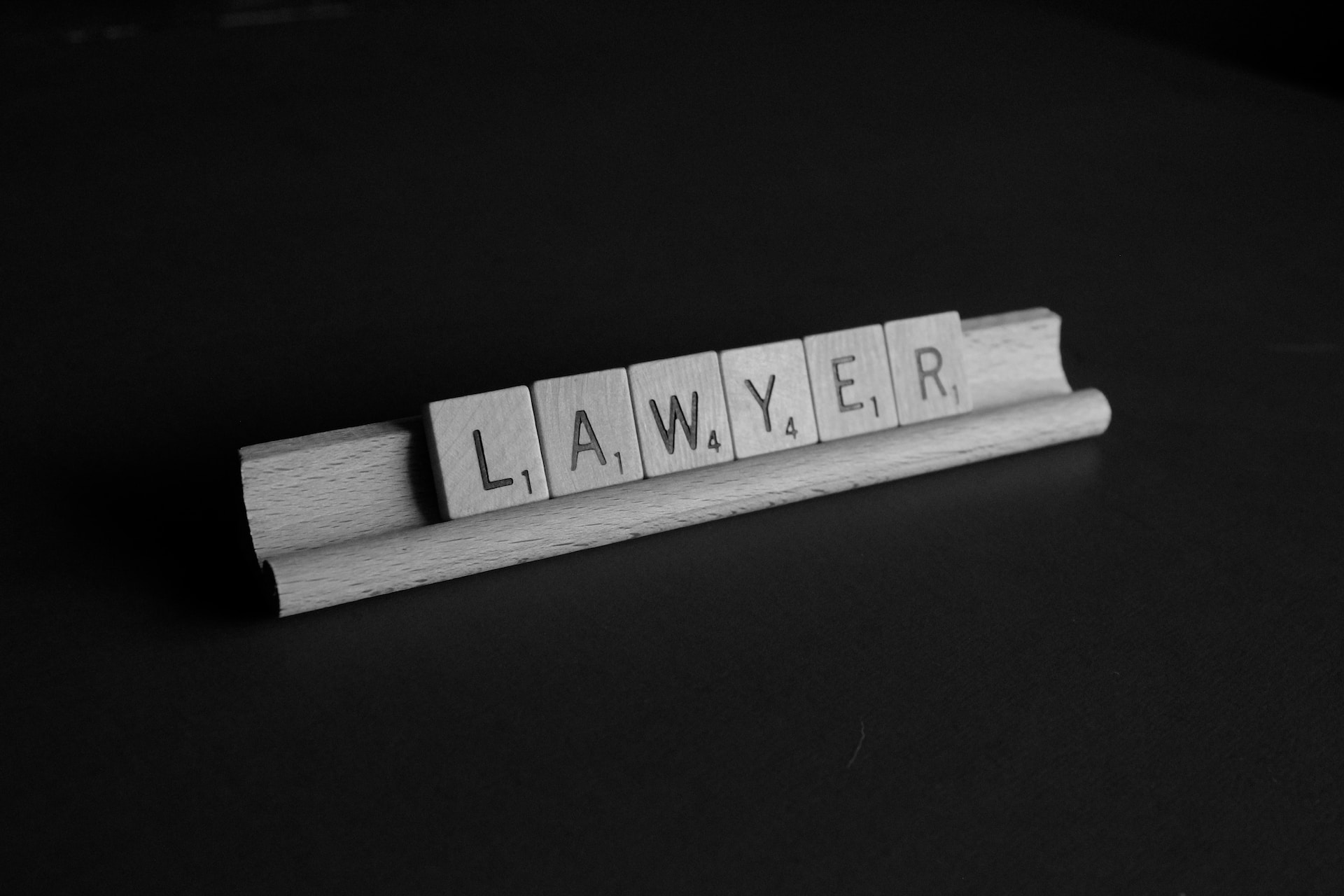 Wie wird man Anwalt & welche Fachgebiete gibt es?
